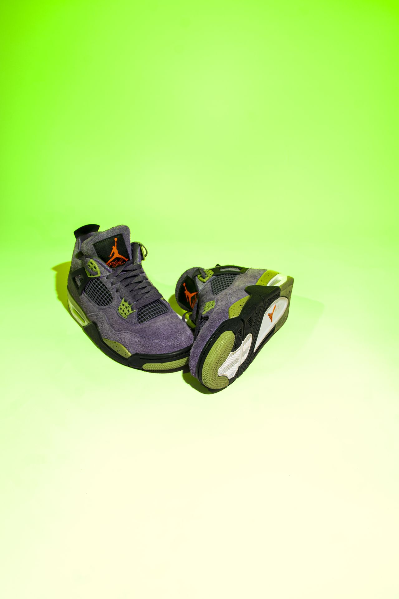 canyon 4's product photography by Toshia D
