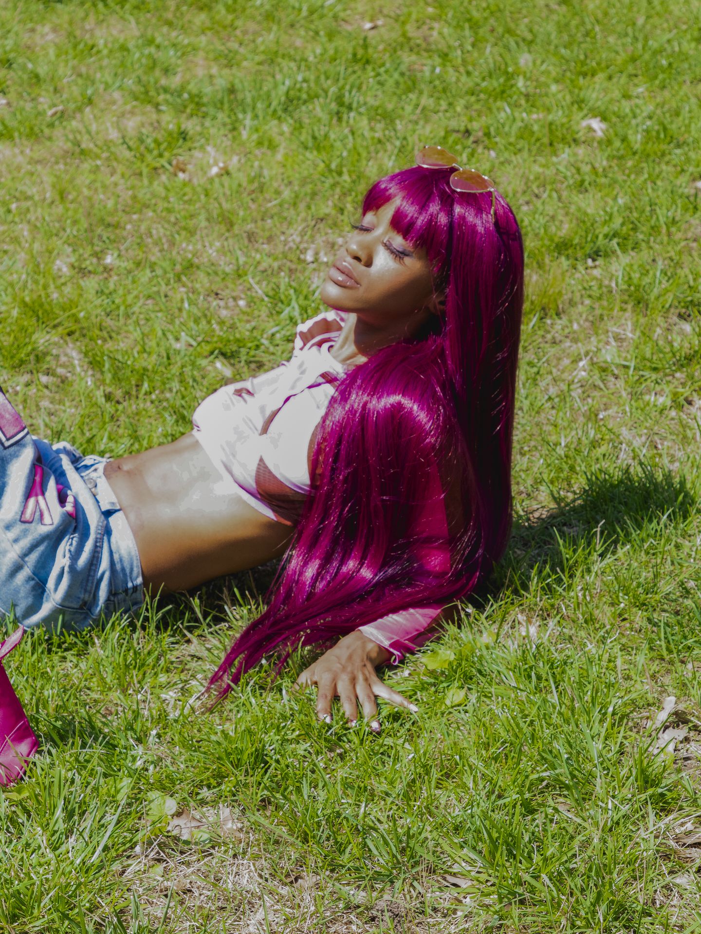 fashion photography outdoors using natural lighting