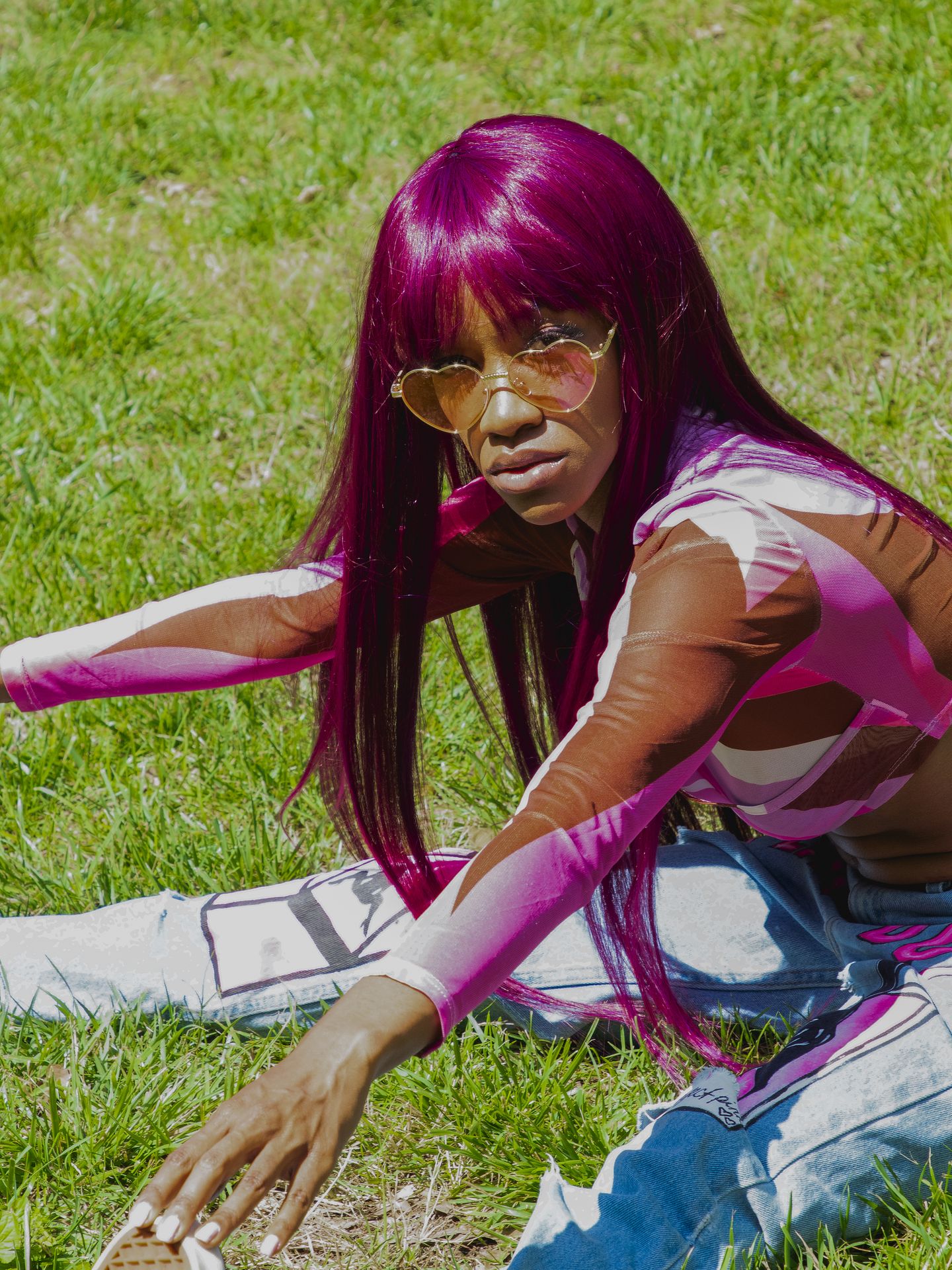 fashion photography outdoors using natural lighting