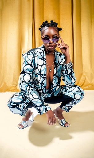 PORTRAIT SALE PACKAGE 